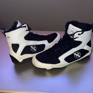 Hayabusa Pro Boxing Shoes Black & White Wrestling Shoes Size 11